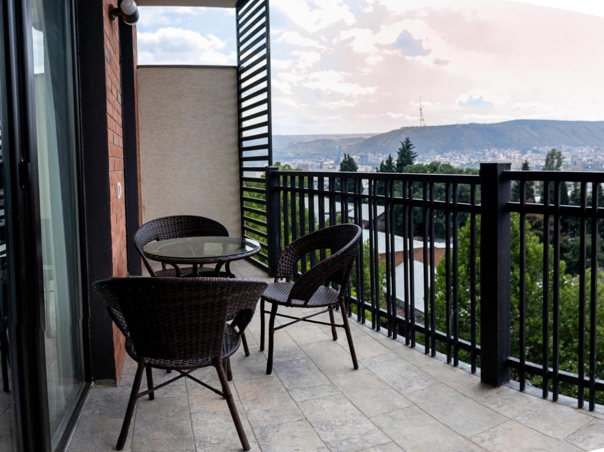Tm Apart Hotel Tbilisi Exterior foto