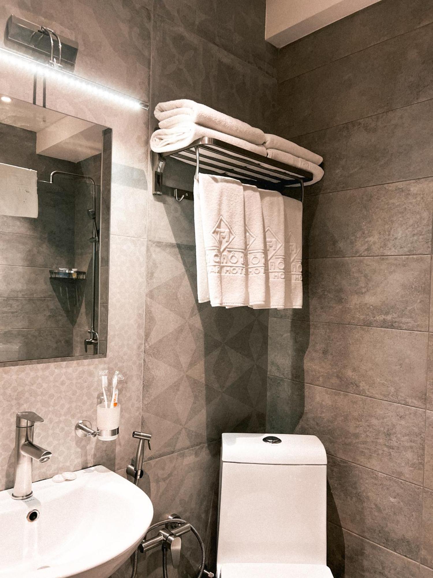 Tm Apart Hotel Tbilisi Exterior foto
