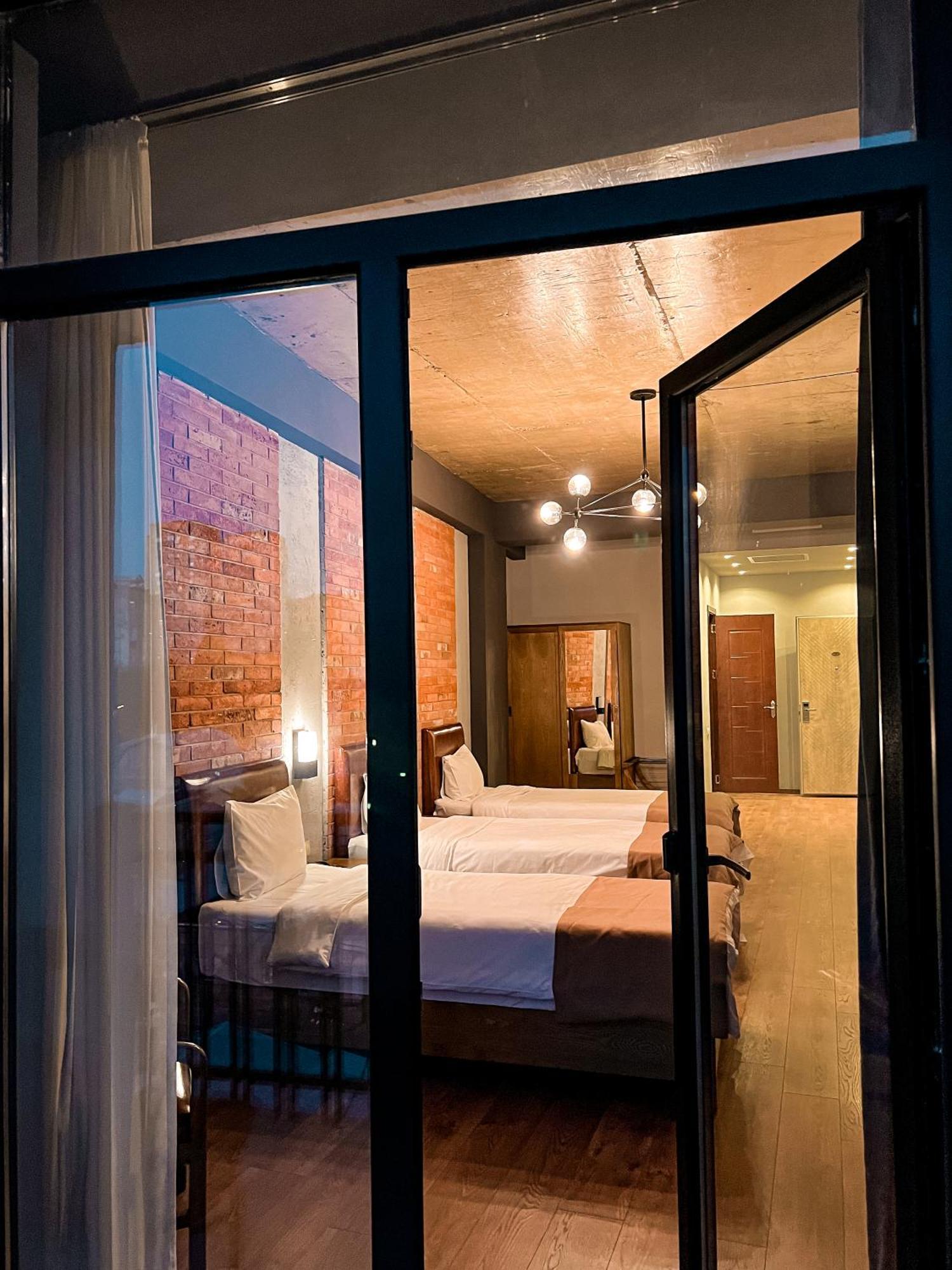 Tm Apart Hotel Tbilisi Exterior foto