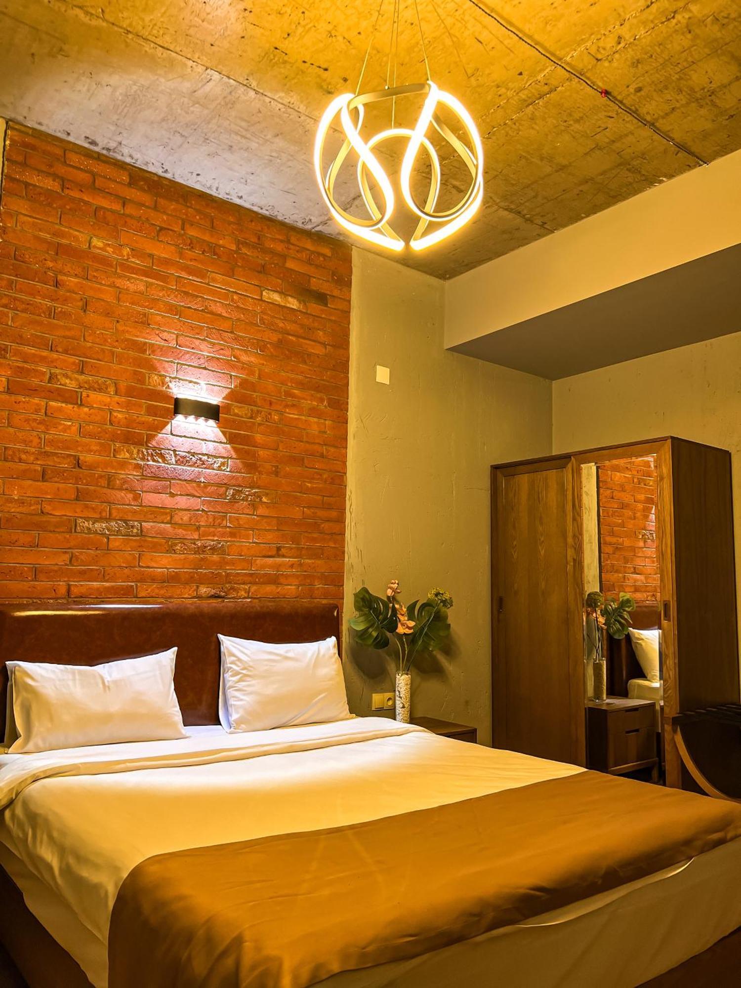 Tm Apart Hotel Tbilisi Exterior foto